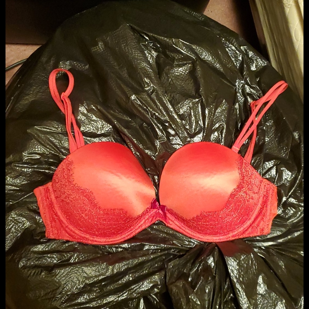 Victoria's Secrects Push Up Bra